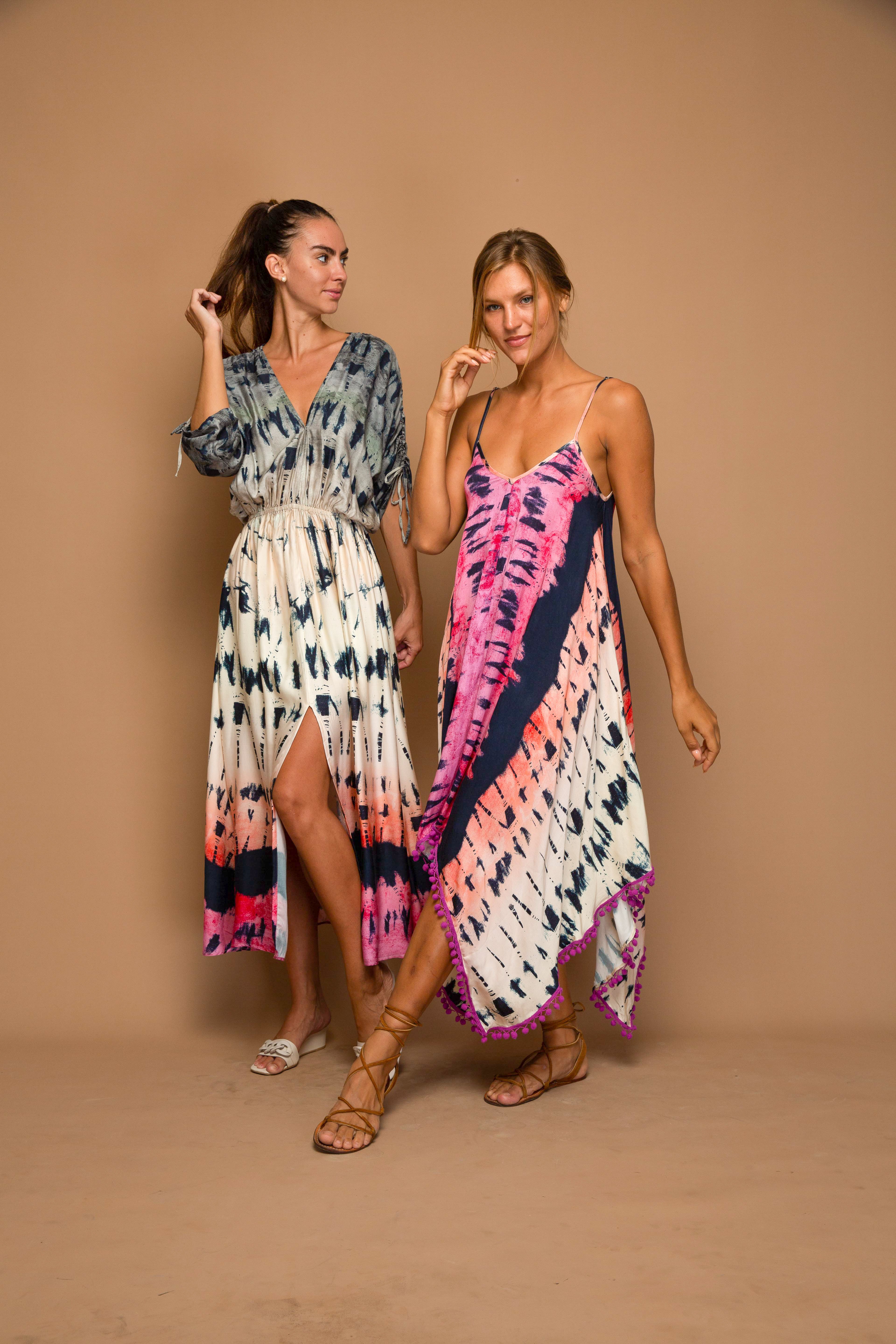 VESTIDO CON POMPONES